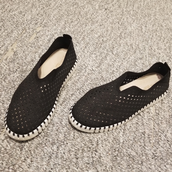 Ilse Jacobsen Hornbak Tulip Slip on Sneaker Perforate Black Size 41 - Picture 6 of 16